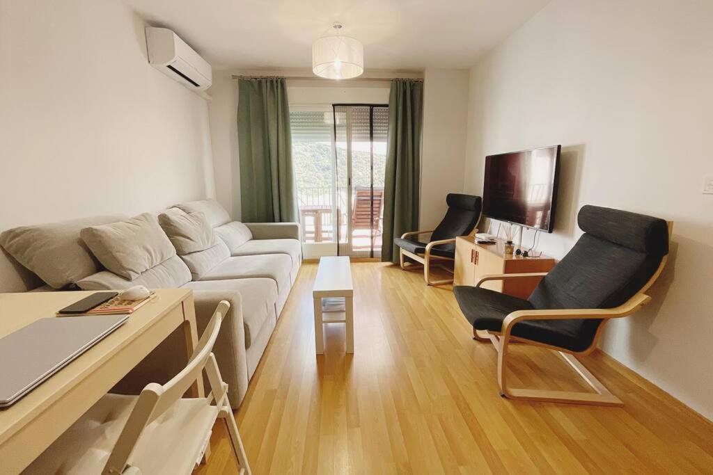 Apartamento Balcon Hacia La Montana Güéjar Sierra Exterior foto